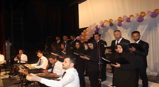 Karapınarda Türk  Halk Müziği konseri