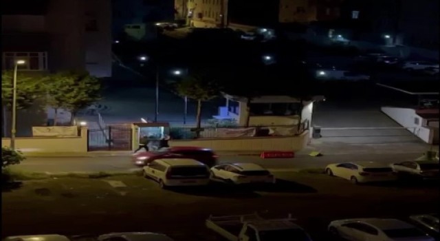 Kartalda genç kadın ile adamın kavgası mahalleyi birbirine kattı
