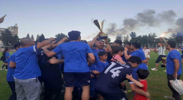 Kemer 2020 Futbol Kulübü namağlup şampiyon oldu