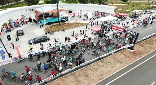 Kırıkkalede bisikletini alan vatandaş halk turuna katıldı