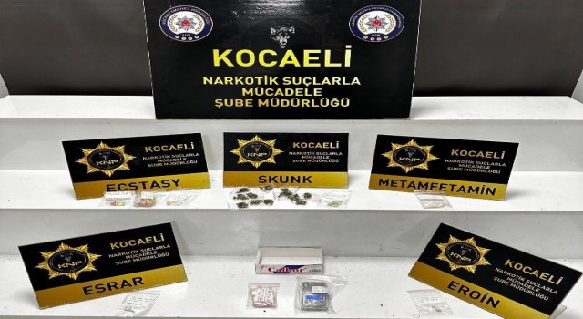 Kocaelide uyuşturucu ve sahte alkol operasyonu