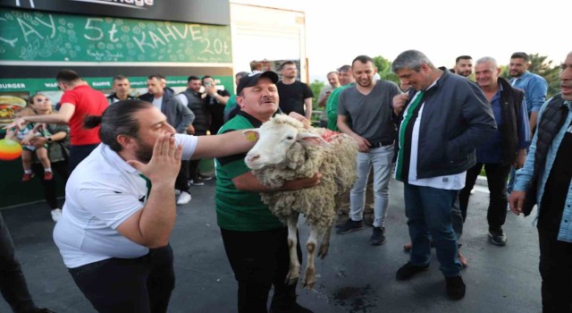 Kocaelisporlu taraftarlardan ilginç istifa çağrısı