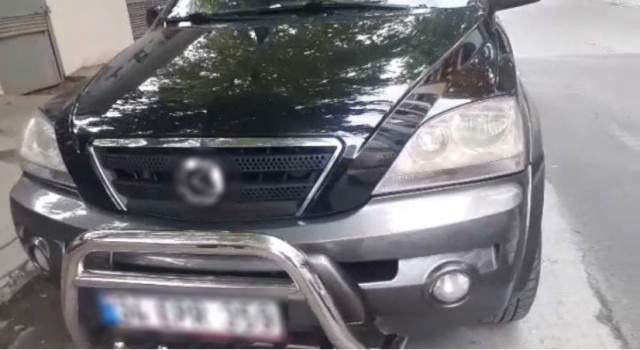 Küçükçekmecede düğün konvoyunda trafiği tehlikeye sokan sürücülere ceza yağdı