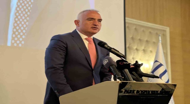 Kültür ve Turizm Bakanı Ersoy: Yaşanan olumsuzluklara rağmen 2023 yılı 56 milyar dolar gelir hedefimizi koruyoruz