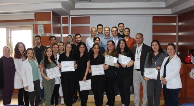 Kütahyada acil bakım hemşireliği sertifikalı eğitim programı