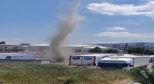 Maltepede tır garajında oluşan hortum şaşırttı