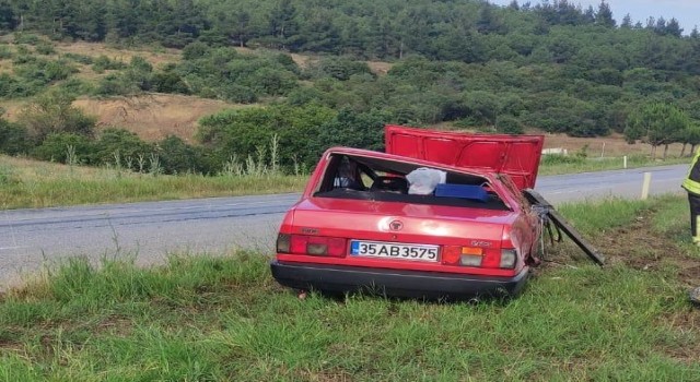 Manisada trafik kazası: 2si çocuk 3 yaralı