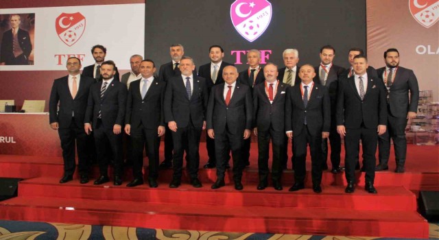 Mehmet Büyükekşi, yeniden TFF başkanlığına seçildi