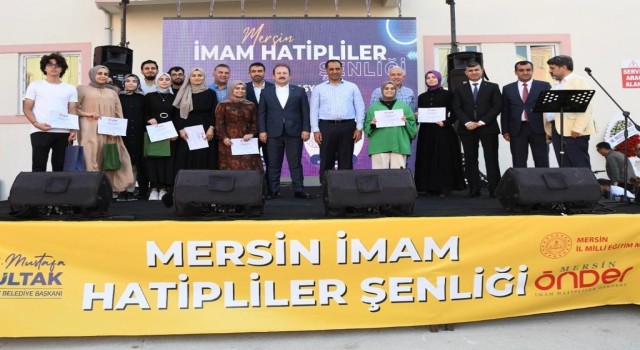 Mersinde İmam Hatip Şenliği düzenlendi