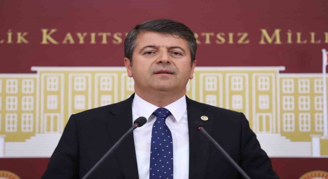 Milletvekili Tutdere, deprem bölgesindeki asbest tehlikesine dikkat çekti