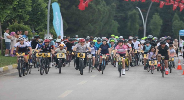 Minik ve genç pedallar Sekaparkta çevrildi