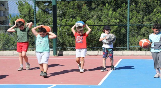 Mudanyada yaz, çocuklar için sporla ve sanatla geçecek