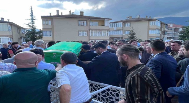 Öğrencilerinin Öğretmenler Gününde sürpriz yaptığı öğretmenden acı haber