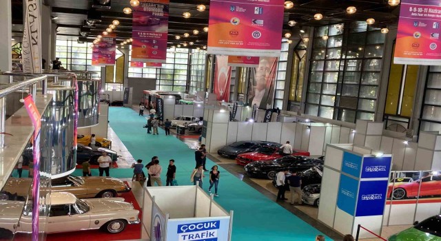 Otomobil tutkunu Başkentliler Autoshow 06da bir araya geldi
