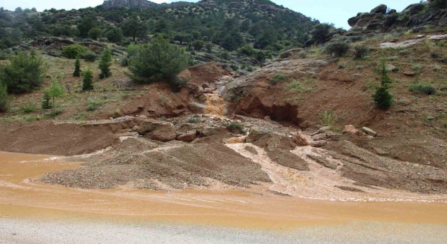 Heyelan felaketinin yaşandığı bölge dron ile görüntülendi