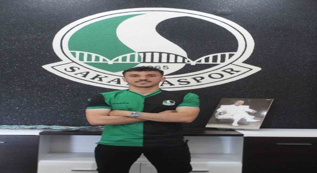 Sakaryaspor, Mikail Okyarı transfer etti