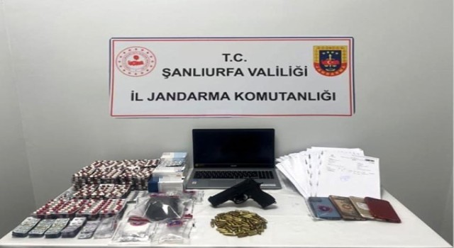 Şanlıurfada doktor ve eczacılara usulsüz reçete operasyonu: 9 gözaltı