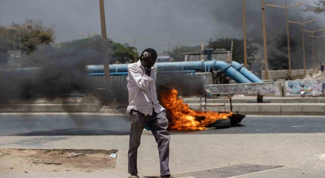 Senegaldeki gösterilerde 9 kişi öldü