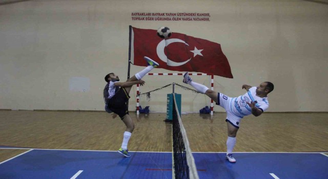 Solhan ayak tenisi takımı, üçüncü kez Türkiye şampiyonu olmayı hedefliyor
