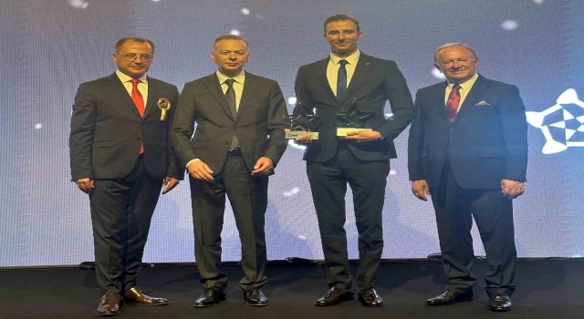 STAR Rafineri ve SOCAR Petrol Ticarete ‘İhracatın Yıldızı ödülü