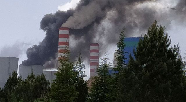 Termik Santralde çıkan yangına müdahale ediliyor