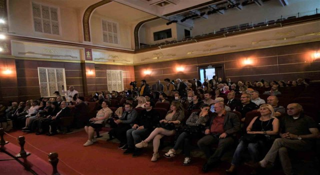 Usta Kalem Abdurrahim Karakoç eserleriyle anıldı