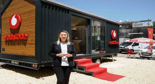 Vodafonedan afet bölgesine tiny house mağazalar