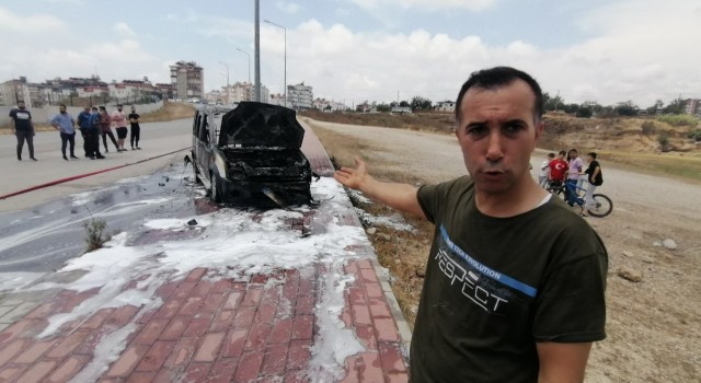 Yanan aracın sürücüsü canını zor kurtardı