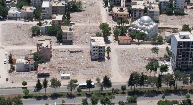 ‘Yıkık kent Adıyamanda binaların yerleri boş kaldı