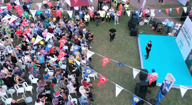 Yüreğirde akşam çayı buluşmaları devam ediyor