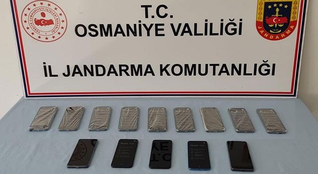14 Kaçak Cep Telefonu Ele Geçirildi