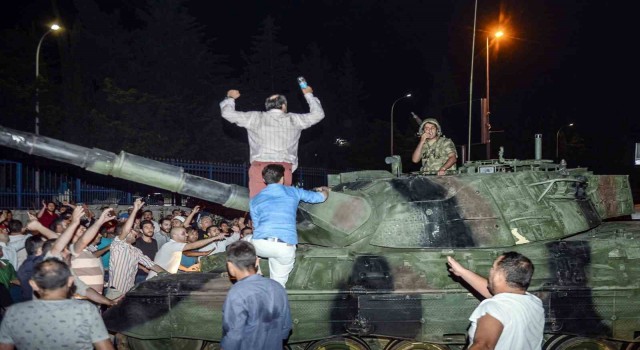 15 Temmuz ekonomiyi etkilemedi, 7 yılda büyüme devam etti