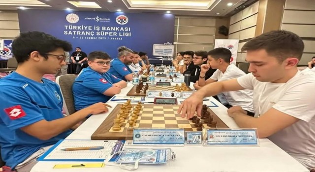 629 ustayla satrancın kalbi Denizlide attı