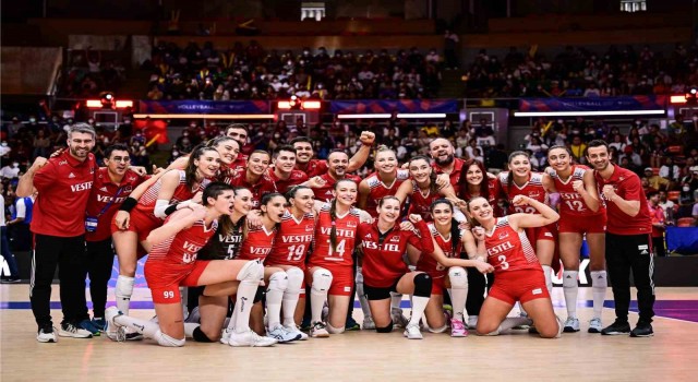 A Milli Kadın Voleybol Takımı Milletler Liginde çeyrek finalde