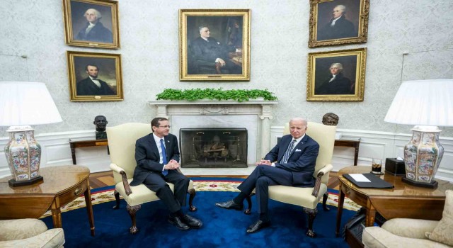 ABD Başkanı Biden, İsrail Cumhurbaşkanı Herzogu Beyaz Sarayda ağırladı