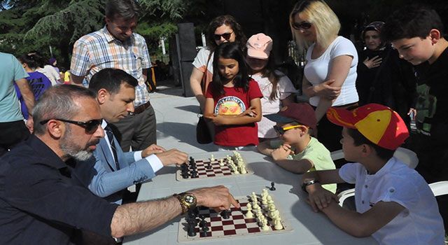 Afyonkarahisar’da Yaz spor okulları düzenlenen törenle başladı