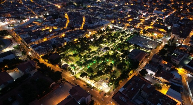 Akhisarın Central Parkı tamamlandı