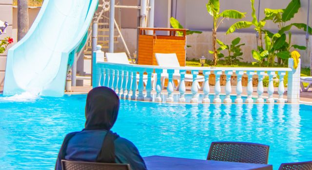 Alanya, Türkiye'nin İslami Otelcilik Merkezi Haline Geliyor