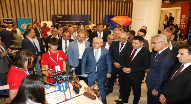 ‘Anadolu Bilişim Buluşmaları nın 6ncısına Sivas TSO ev sahipliği yaptı