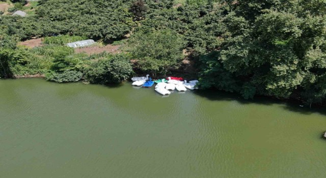 Arap turistlerin gözdesi Sera Gölünde deniz bisikletlerine yasak geldi