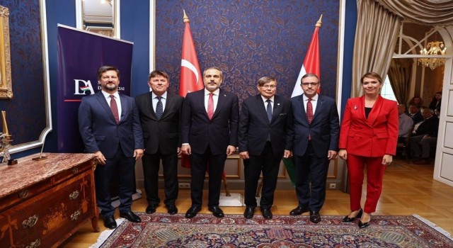 Bakan Fidan, Türk Devletleri Teşkilatı Temsilciliğini ziyaret etti