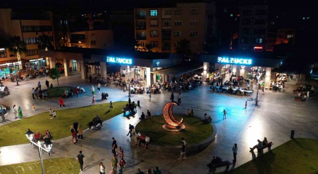 Balıkesir'de vatandaşlardan BALBUCKS'a tam not