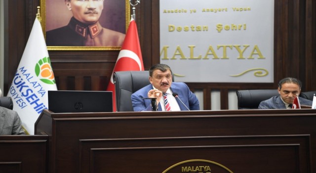 Başkan Gürkan: Zamanında alınan yanlış kararlar bugün karşımıza büyük bir yıkım olarak çıkmakta