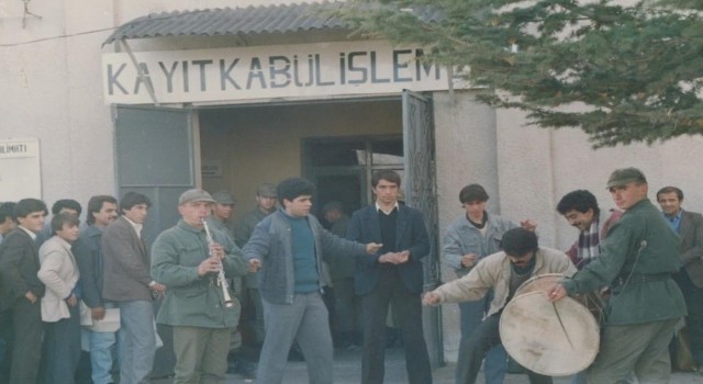 Bu fotoğraf 37 yıl önce çekildi