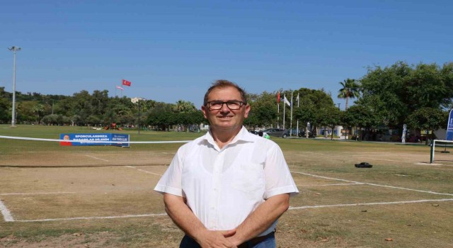 Büyükşehirden gençlere ayak tenisi sahası