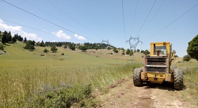 Büyükşehirden kırsalda arazi ve yayla yollarında çalışma