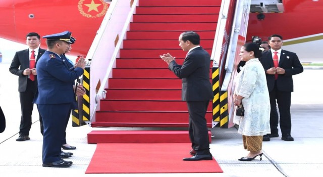 Çin Devlet Başkanı Xi, Endonezya Devlet Başkanı Widodo ile görüştü