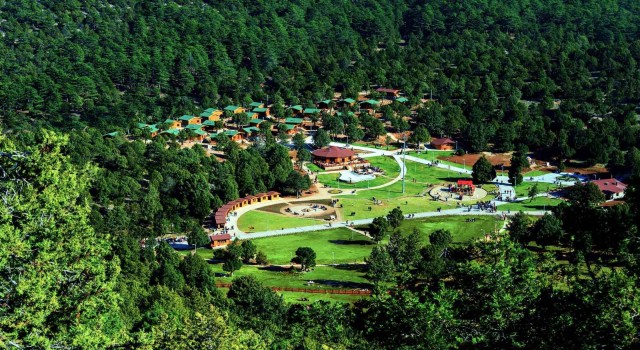 Denizli Teleferik ve Bağbaşı Yaylasında serinliyor