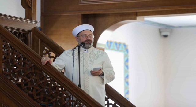 Diyanet İşleri Başkanı Erbaştan cuma hutbesinde 15 Temmuz vurgusu