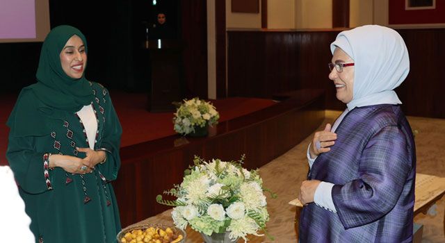 Emine Erdoğan, BAE'de Kadınlar Genel Birliği'ni Ziyaret Etti
